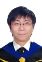 李迦恩
